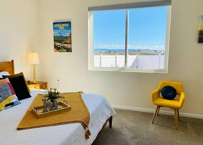 Modern 3 Bedroom
