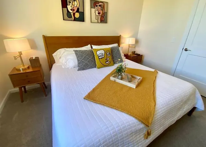 Modern 3 Bedroom Holiday home