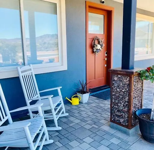 Modern 3 Bedroom Holiday home Cottonwood