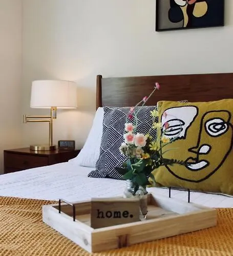 Modern 3 Bedroom Holiday home