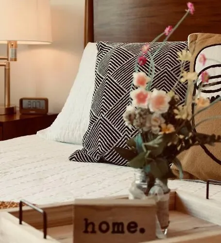 Modern 3 Bedroom Holiday home Cottonwood