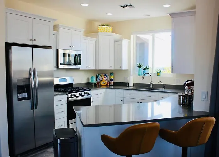 Modern 3 Bedroom Holiday home Cottonwood