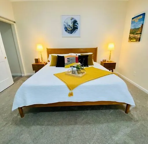 Modern 3 Bedroom Holiday home *