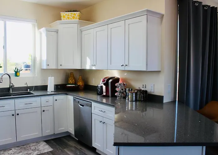 Modern 3 Bedroom Holiday home Cottonwood