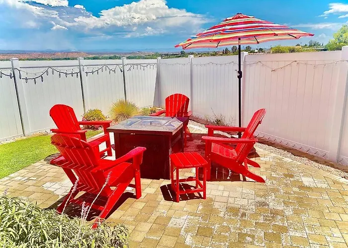 Modern 3 Bedroom Holiday home Cottonwood